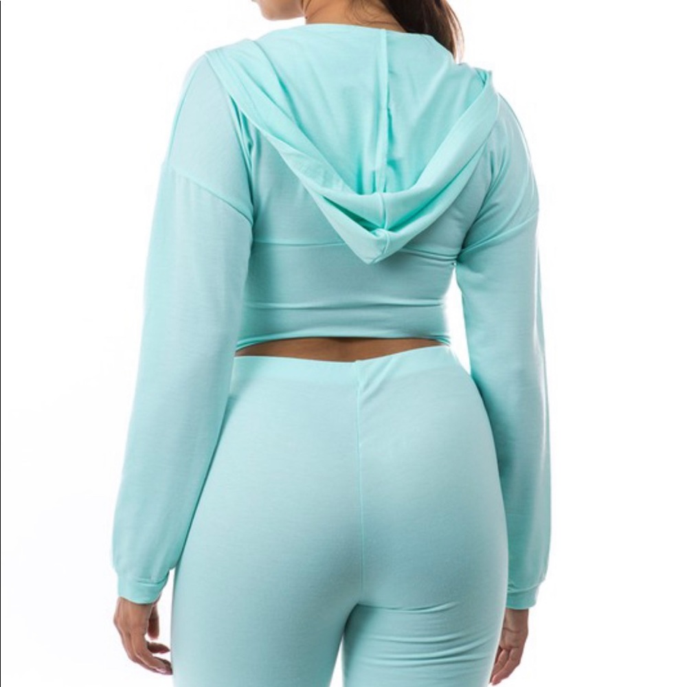 SOLD NWT COMFORT MATCHING SET [MINT GREEN] - Picture 4 of 5